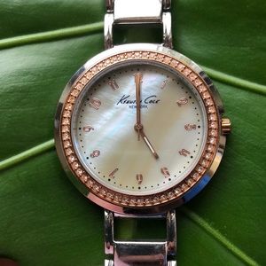Gorgeous Rose gold and pearl Kenneth Cole watch